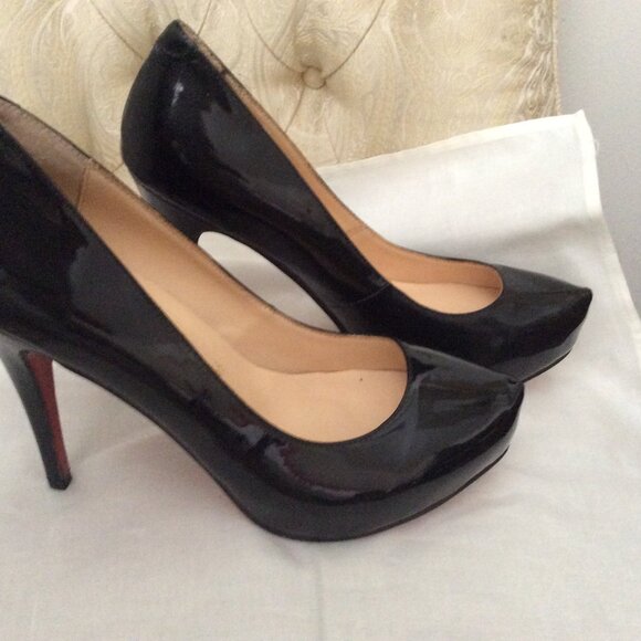 Christian Louboutin Vintage Black Patent Daffodile Leather Pumps Size 40 - Picture 1 of 9